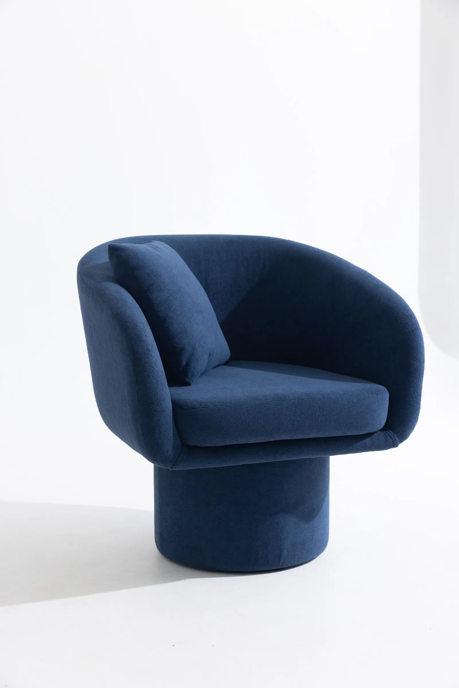 Nest Chair - product view